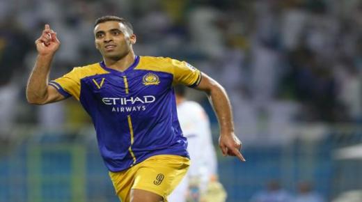 عبد الرزاق حمد الله يتربع على العرش بصدارته لقائمة هدافي دوري المحترفين بعد الجولة ال26