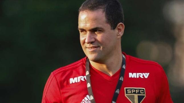 مدرب البرازيل الأولمبي عن مواجهة مصر: “لم يعد هناك حمقى في كرة القدم”