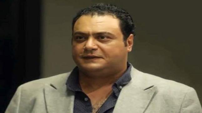 مراد مكرم ضيف شرف مسلسل “قمر هادي” بطولة هاني سلامة