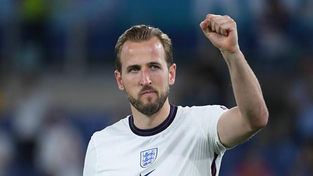 هاري كين يثير أزمة في توتنهام بسبب مانشستر سيتي